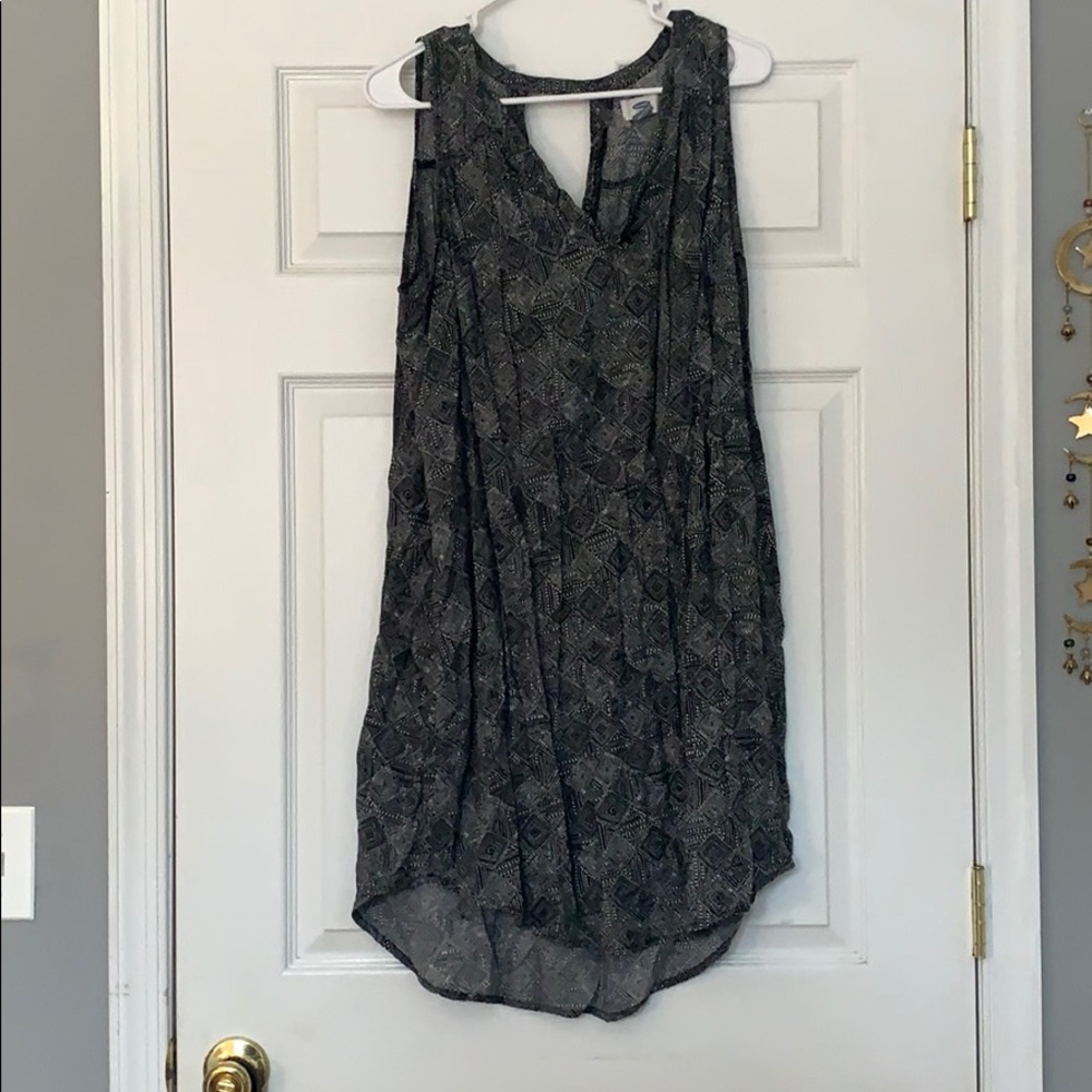 Old Navy Grey and White Dress